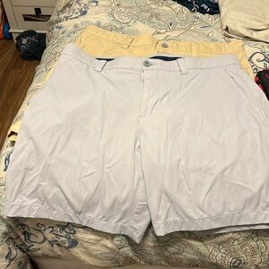 Fishing/Casual Shorts great for both 4 pockets Very light Gray very great price